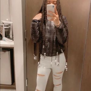 Meet your Posher, Isabel